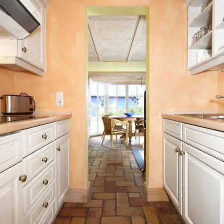 Holiday Homes Blaues Domizil - Dos08132-lyb
