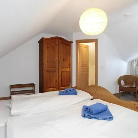 Holiday Homes Blaues Domizil - Dos08132-lyb * Иккериц
